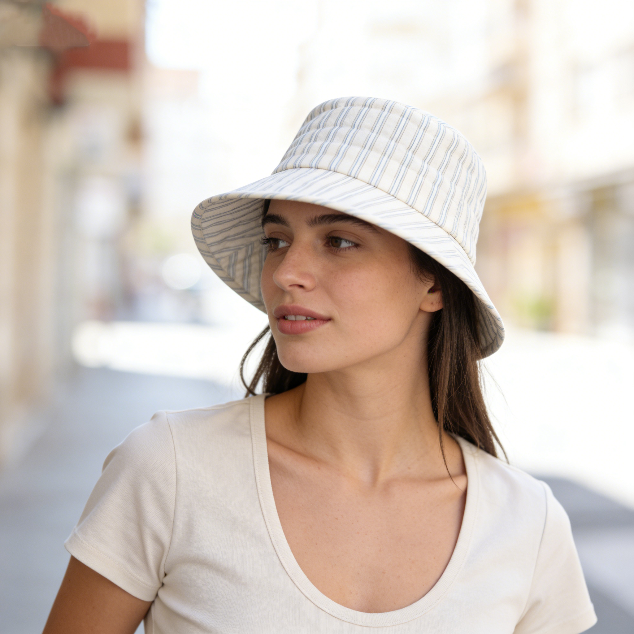 Thin Stripe Bucket Hat